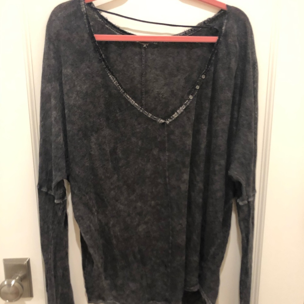 slightly oversized free people black shirt